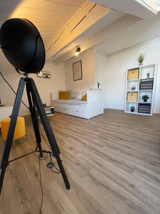 Studio Cosy, En Centre, Proche Gare, Vue Degagee Valence  Bagian luar foto
